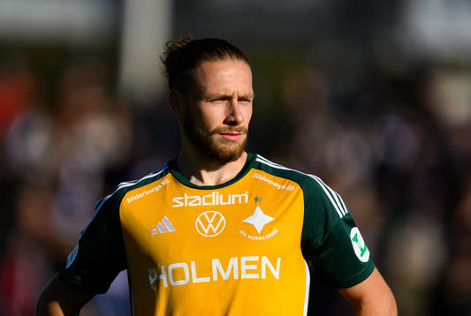 IFK Norrköpings Kevin Höög Jansson vid lineup innan