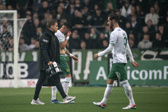 Hammarbys Viktor Djukanovic deppar