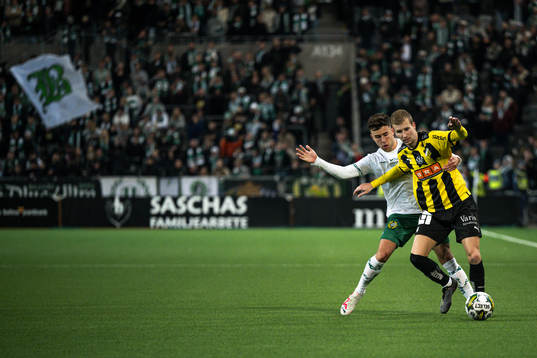 Hammarbys Marc Llinares Barragan och Häckens Simon