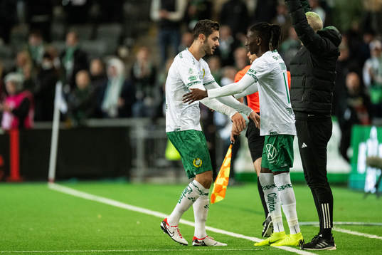 Hammarbys Adi Nalic och Bubacarr Trawally