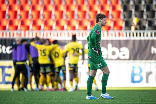 Brommapojkarnas André Calisir deppar
