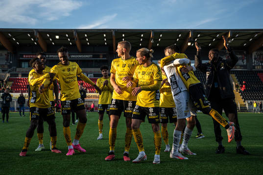 Elfsborgs spelare jublar