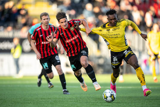 Brommapojkarnas Kevin Ackermann och Elfsborgs Jalal Abdullai