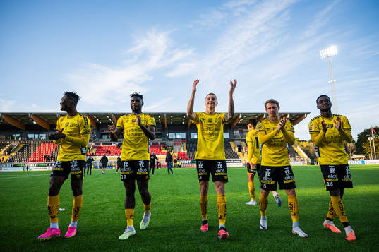 Elfsborgs spelare jublar