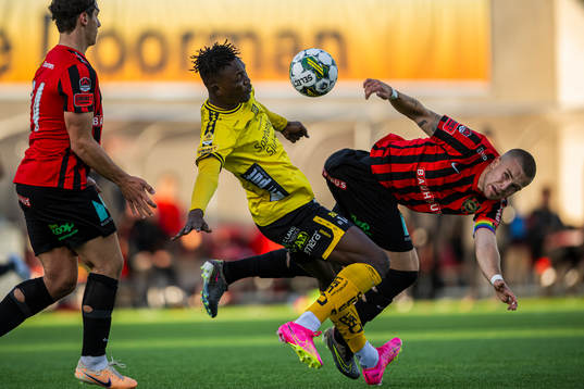 Elfsborgs Jalal Abdullai och Brommapojkarnas Amadeus
