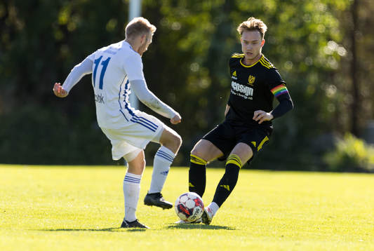IFK Karlshamns Lukas Jönsson och Växjö Norras Pontus
