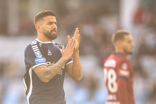 Utsiktens Paulo Marcelo Souza Alves deppar