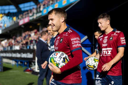 Örgrytes Hampus Dahlqvist innan fotbollsmatchen i
