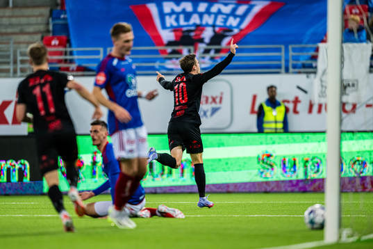 Frederik Børsting of Brann celebrates
