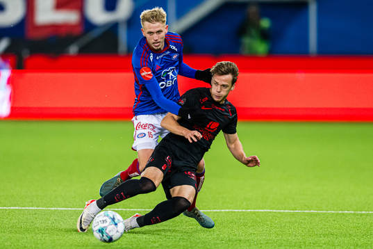 Elias Hagen of Vålerenga and Felix Horn Myhre of Brann