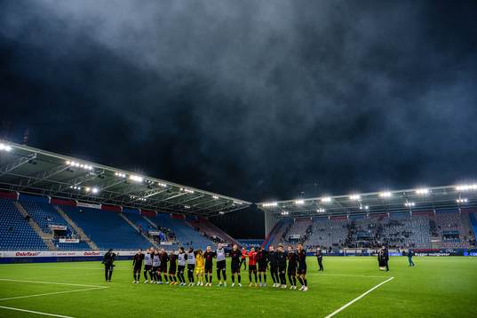 Players of Brann celebrates