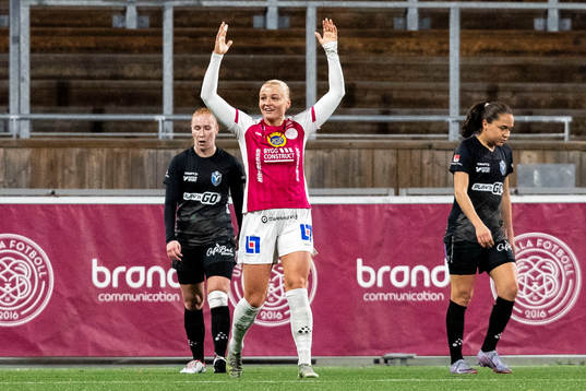 IK Uppsalas Klara Folkesson jublar
