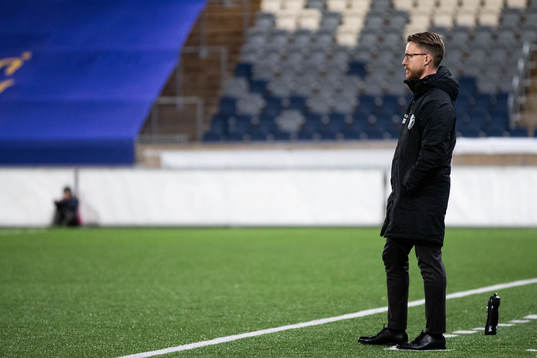 Växjö DFFs tränare Olof Unogård