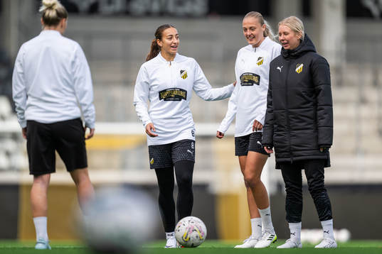 Rusul Rosa Kafaji and Elma Junttila Nelhage