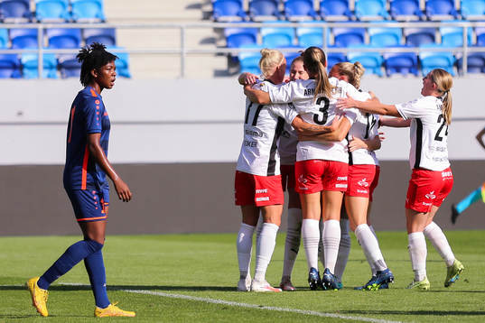 Caroline Seger of Rosengård celebrate with team mates
