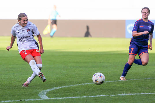 Ria Noora Minerva Öling of Rosengård scores the 1-2 goal