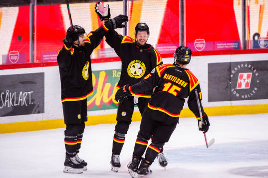 Brynäs Jack Kopacka, Miks Indrasis och Simon Bertilsson