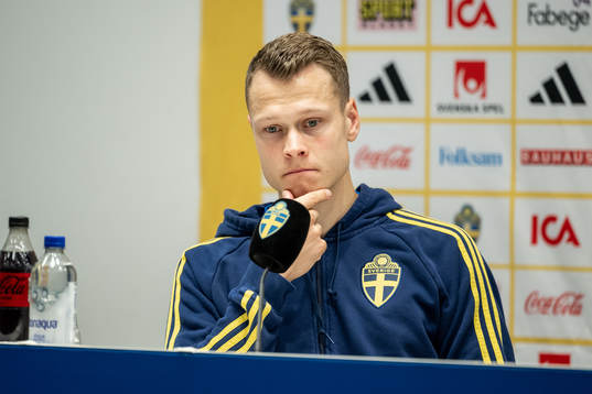 Viktor Claesson of the Swedish national football team at a
