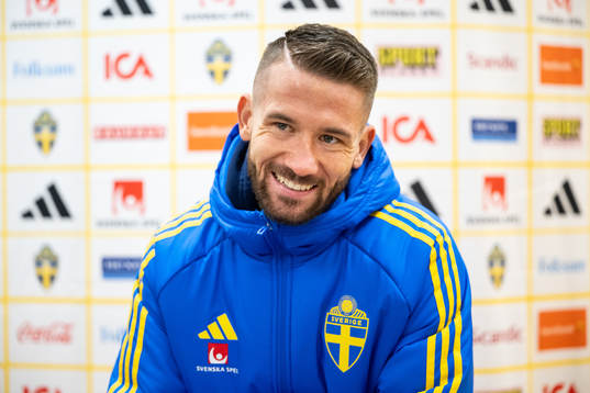 Marcus Rohdén of the Swedish national football team speaks