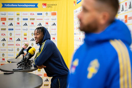 Anthony Elanga of the Swedish national football team speaks