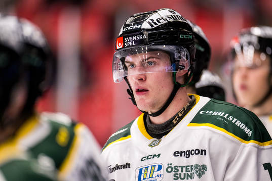 Östersunds Isak Garfve deppar