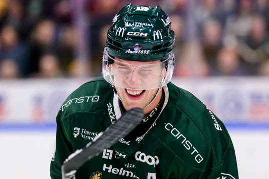 Färjestads Victor Ejdsell har ont