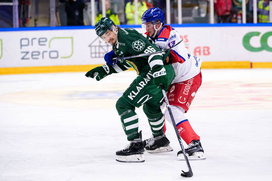 Färjestads David Tomasek och Oskarshamns Rasmus Bengtsson