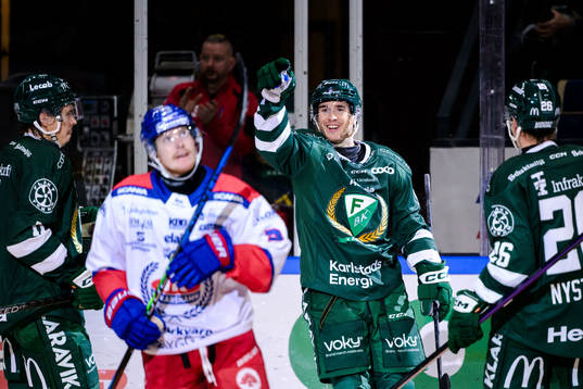 Färjestads Michael Lindqvist jublar