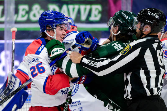 Oskarshamns Lukas Pilö och Färjestads Linus Johansson