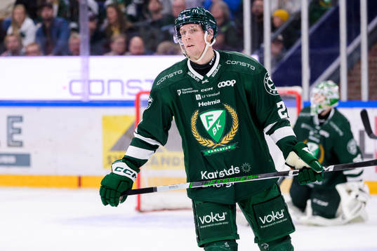 Färjestads Axel Bergkvist och Marcus Westfält deppar