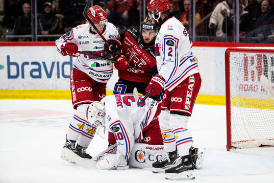 Örebros Glenn Gustafsson mot Timrås Per Svensson och