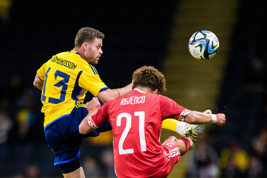 Gabriel Gudmundsson of Sweden and Ioan-Calin Revenco of
