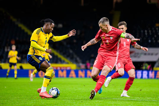 Anthony Elanga of Sweden, Veaceslav Posmac and Denis