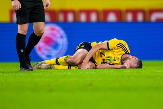Marcus Rohdén of Sweden in pain