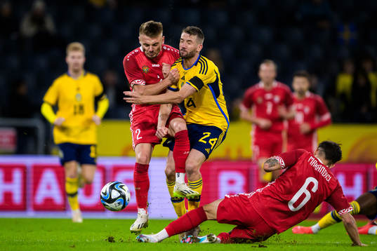 Oleg Reabciuc and Denis Marandici of Moldova against Marcus