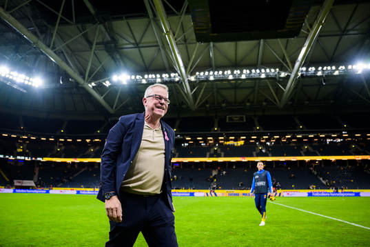 Head coach Janne Andersson of Sweden celebrates