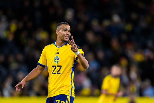 Robin Quaison of Sweden