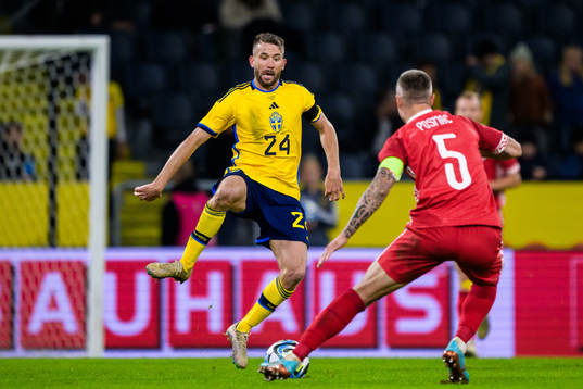 Marcus Rohdén of Sweden and Veaceslav Posmac of Moldova