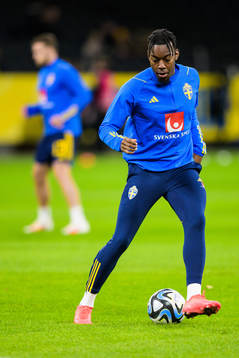 Anthony Elanga of Sweden