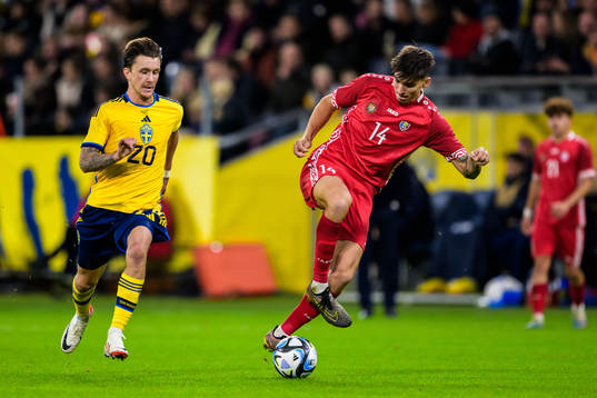 Kristoffer Olsson of Sweden and Artur Craciun of Moldova