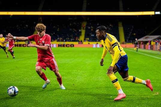 Anthony Elanga of Sweden