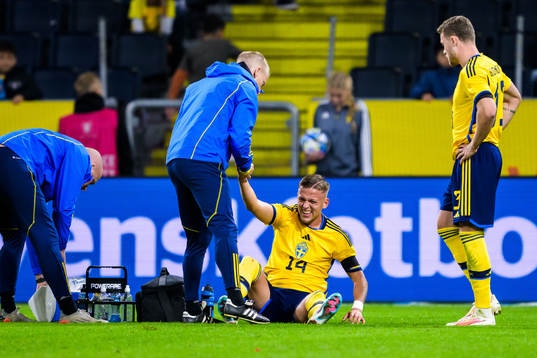 Jesper Karlsson of Sweden in pain