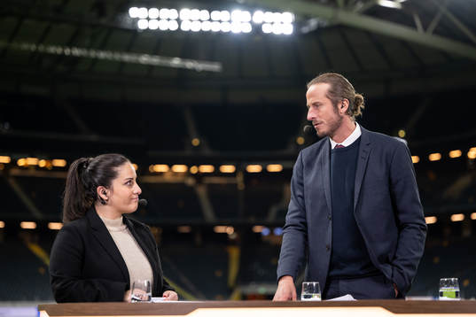 Jennifer Kücükaslan and Jonas Olsson in Viaplay’s studio