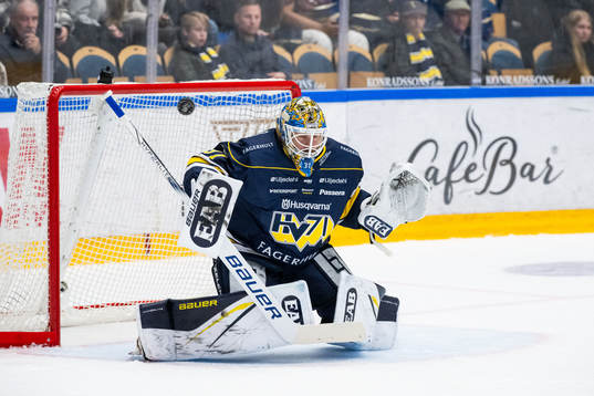 HV71s målvakt Joni Ortio