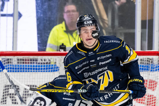 HV71s Axel Landén