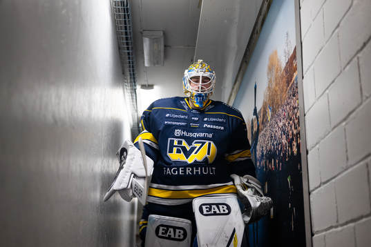 HV71s målvakt Joni Ortio