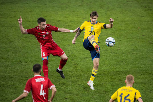 Nichita Motpan of Moldova and Kristoffer Olsson of Sweden