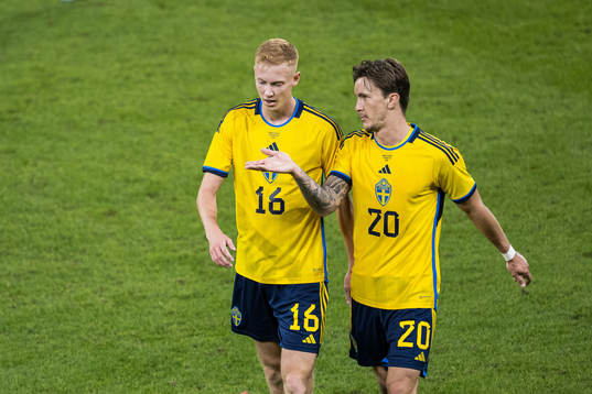 Hugo Larsson and Robin Quaison of Sweden
