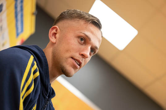 Jesper Karlsson of Sweden