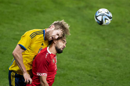 Filip Helander of Sweden and Virgiliu Postolachi of Moldova